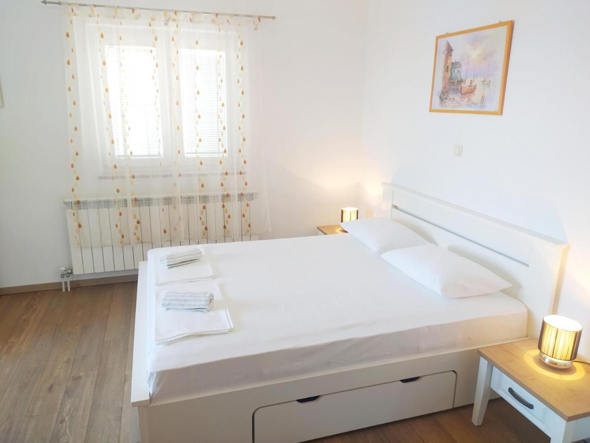 Apartments Antonio Senj  Εξωτερικό φωτογραφία